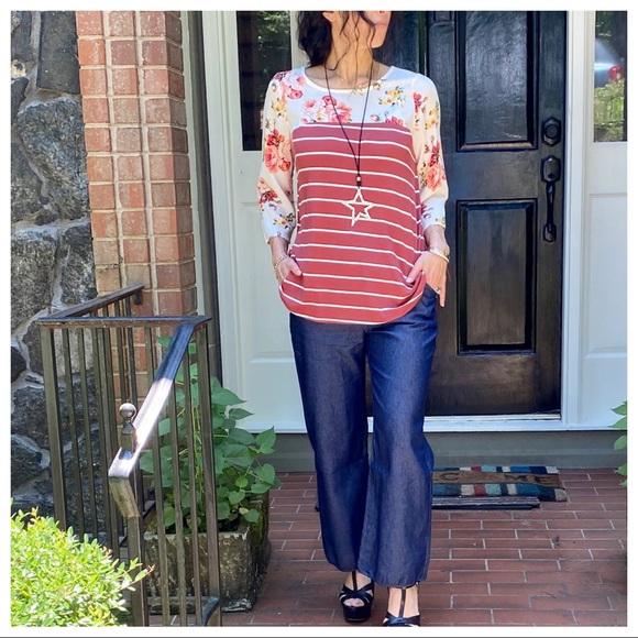 PRETTY STRIPED FLORAL TUNIC TOP - Picture 3 of 16
